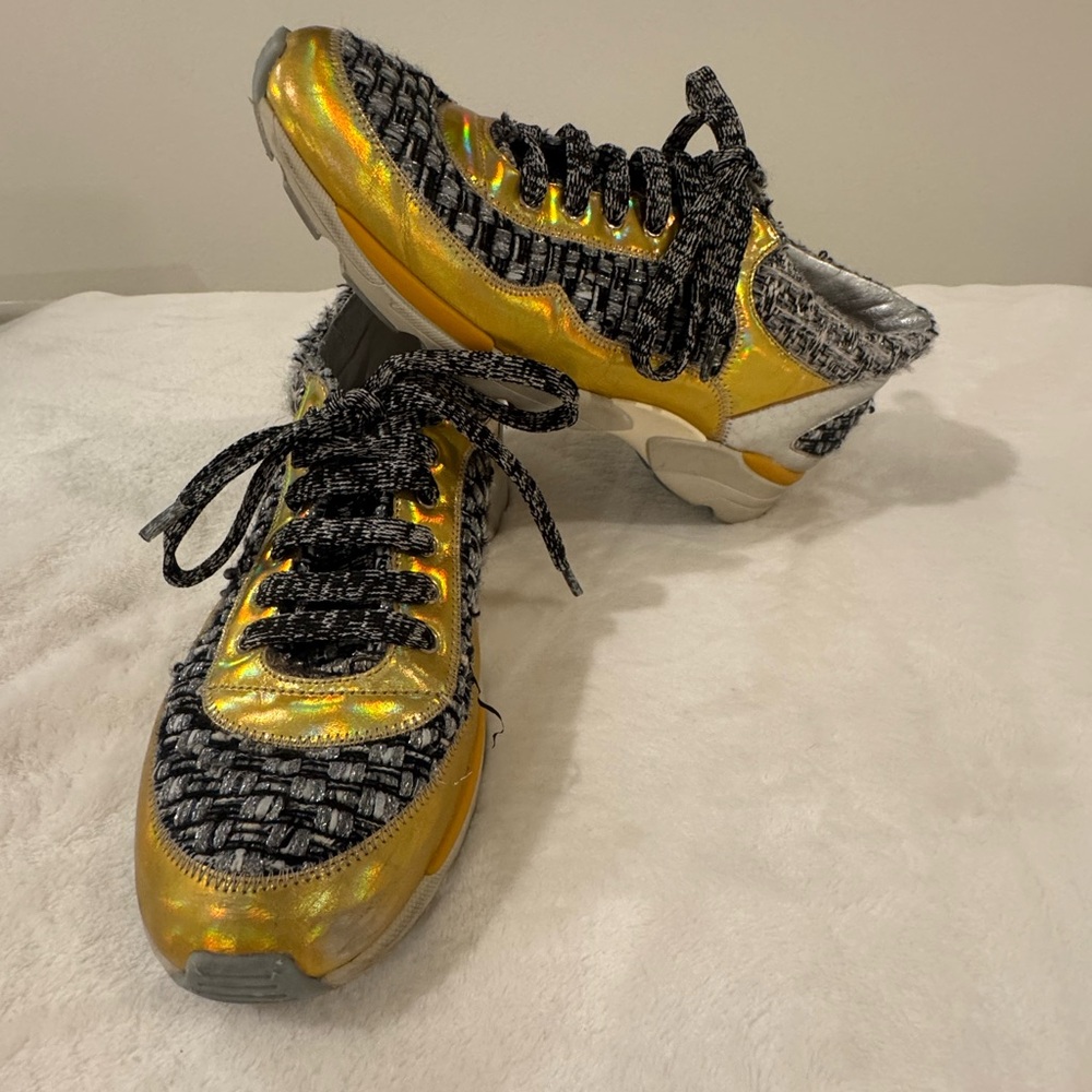 CHANEL Black and Silver Tweed Sneakers with Yellow Detail - Picture 4 of 5